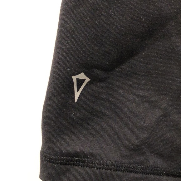 Ivivva Athletica bike shorts *Y2K vibes* - Picture 3 of 6